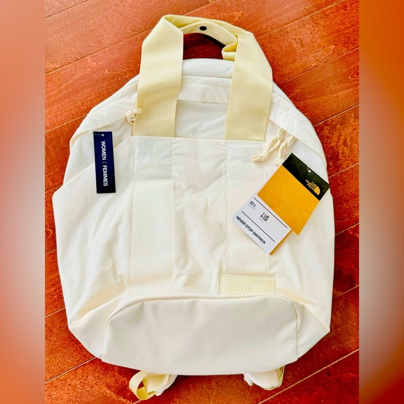 THE NORTH FACE Women's Never Stop Daypack - NWT - Picture 3 of 5